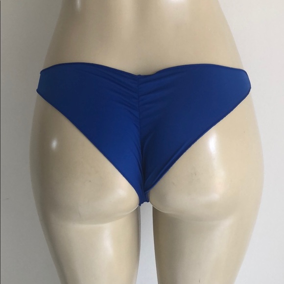 Bikini Bottom - Picture 3 of 3